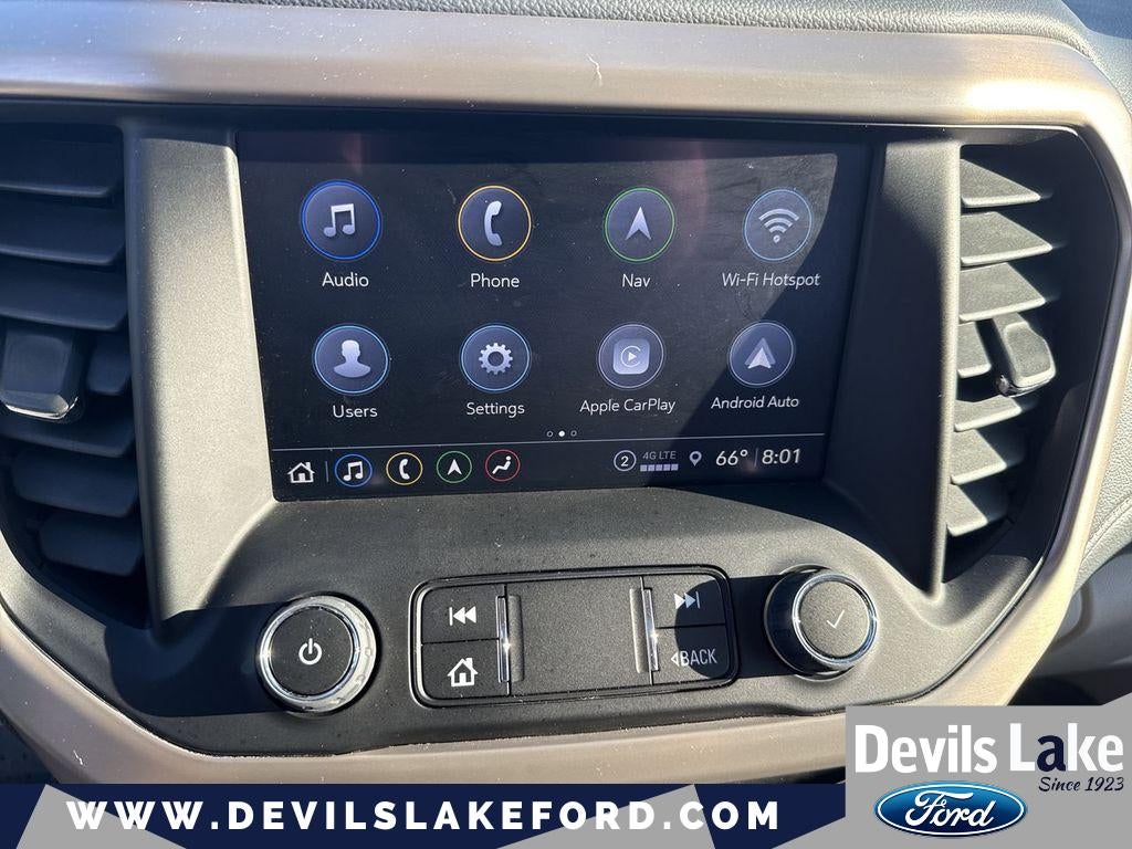2023 GMC Acadia Denali