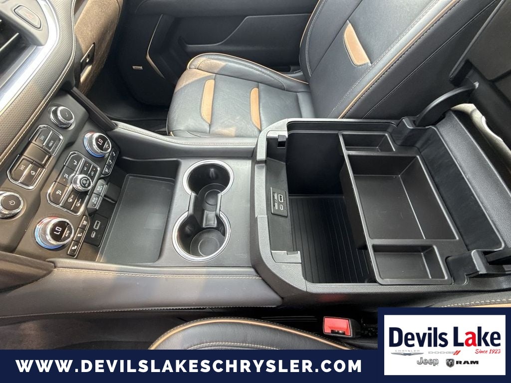 2021 GMC Yukon XL AT4