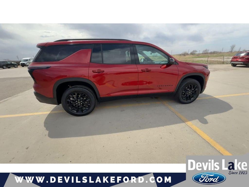2024 Chevrolet Traverse FWD LT