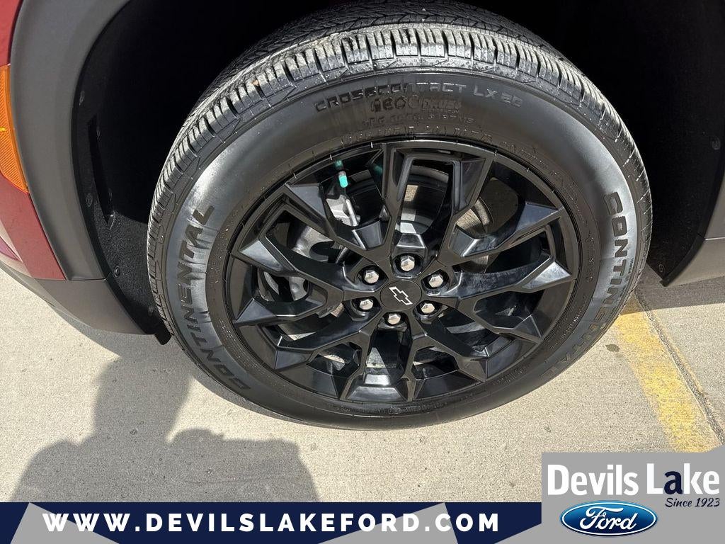 2024 Chevrolet Traverse FWD LT