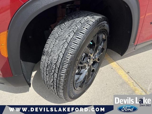 2024 Chevrolet Traverse FWD LT