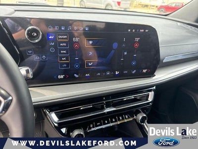 2024 Chevrolet Traverse FWD LT