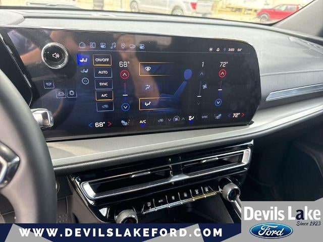 2024 Chevrolet Traverse FWD LT
