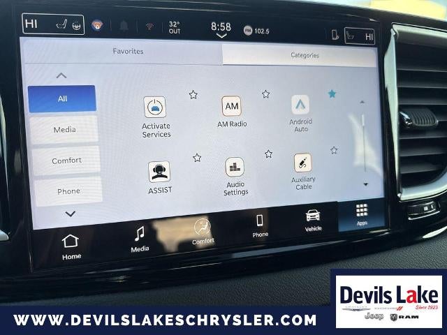 2025 Chrysler Pacifica Select