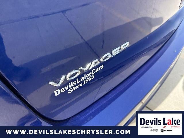 2021 Chrysler Voyager LX