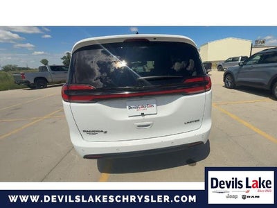 2025 Chrysler Pacifica Limited
