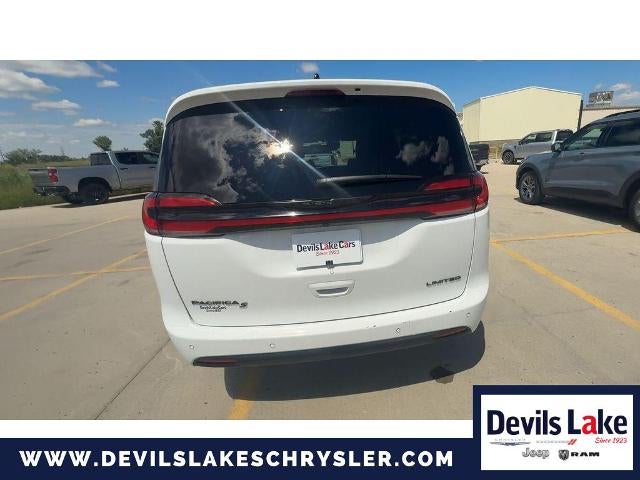 2025 Chrysler Pacifica Limited