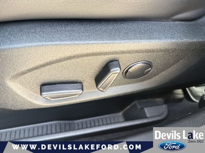 2022 Ford Edge Base