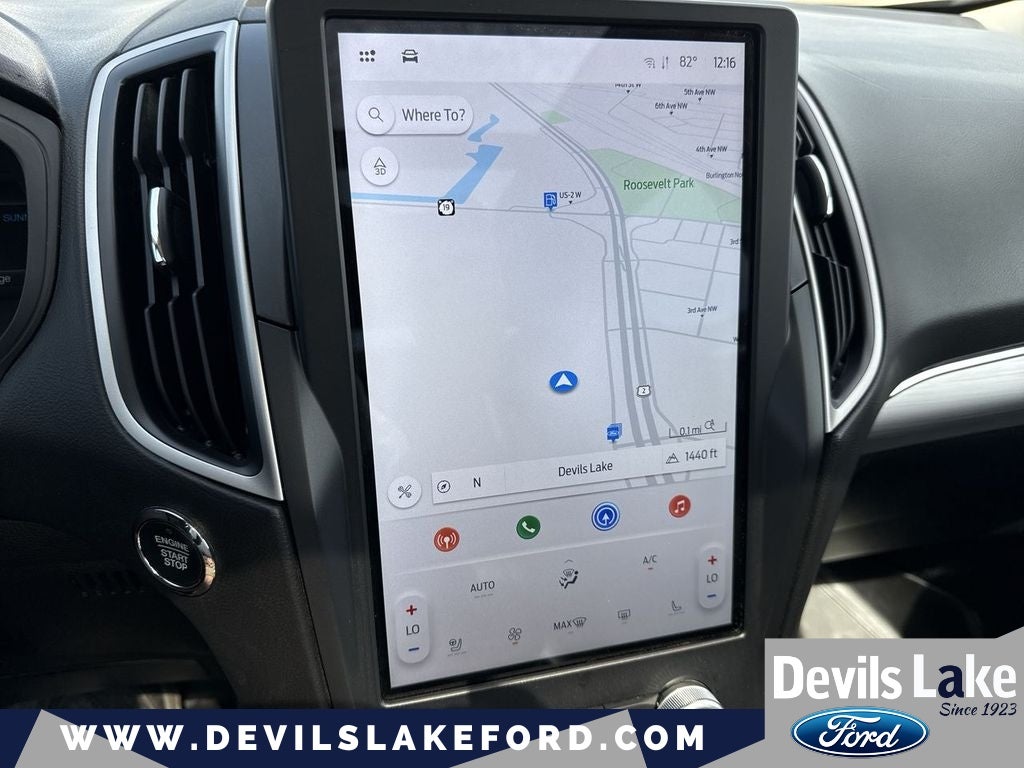2022 Ford Edge Base