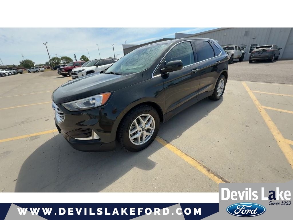 2022 Ford Edge Base