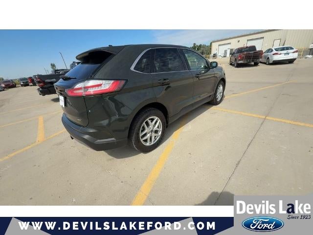 2022 Ford Edge Base