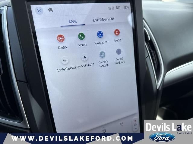 2022 Ford Edge Base