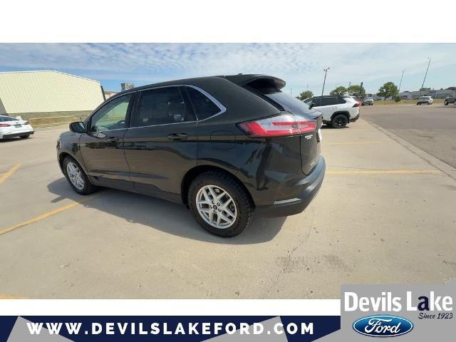 2022 Ford Edge Base