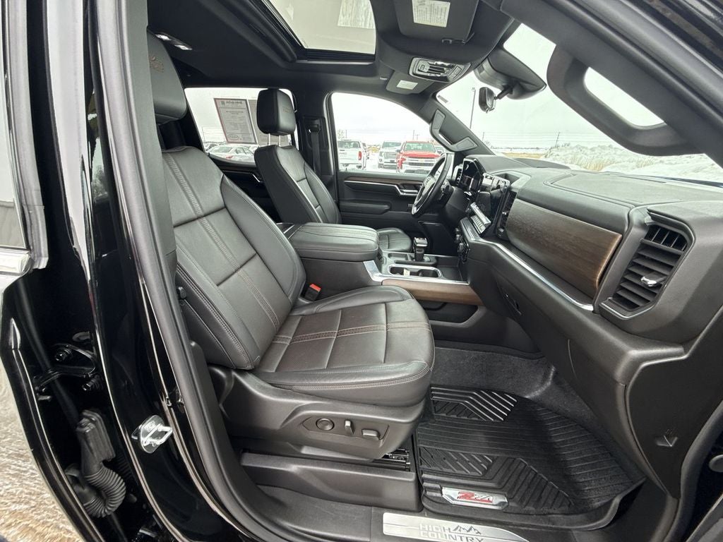 2024 Chevrolet Silverado High Country