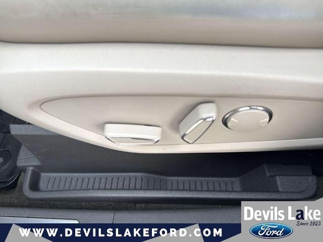 2019 Lincoln Nautilus Select