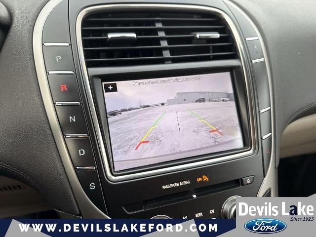 2019 Lincoln Nautilus Select