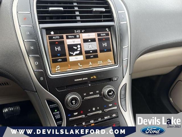 2019 Lincoln Nautilus Select