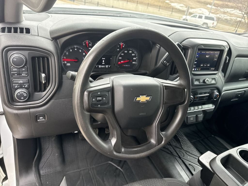 2020 Chevrolet Silverado Custom