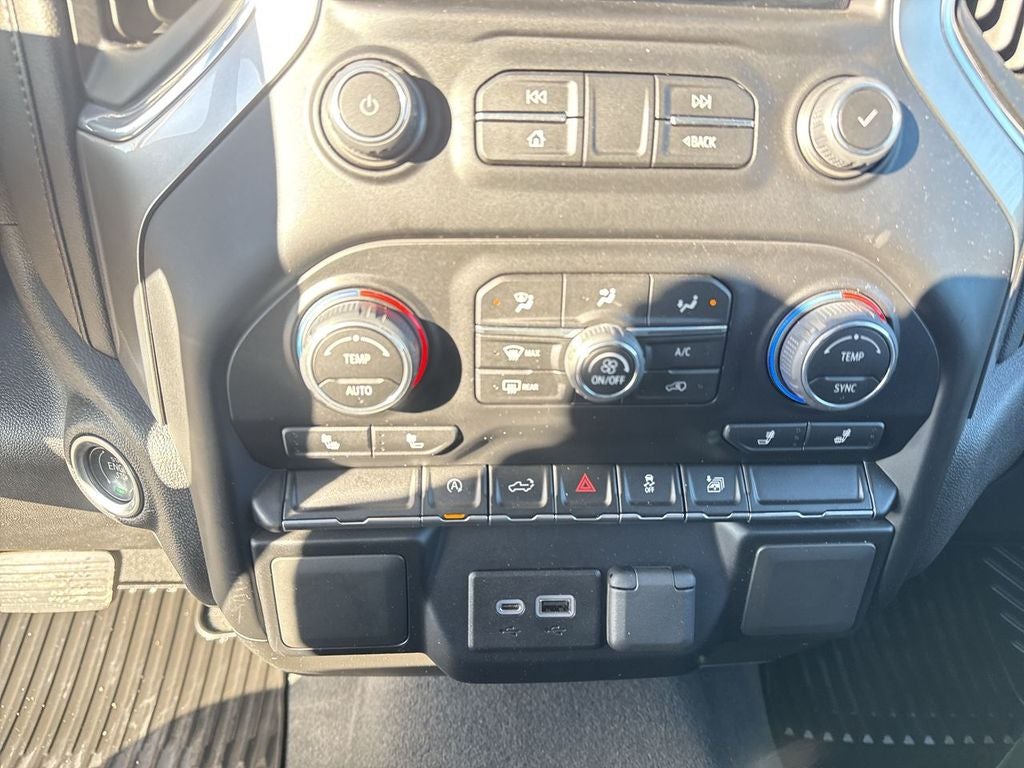 2022 Chevrolet Silverado LT