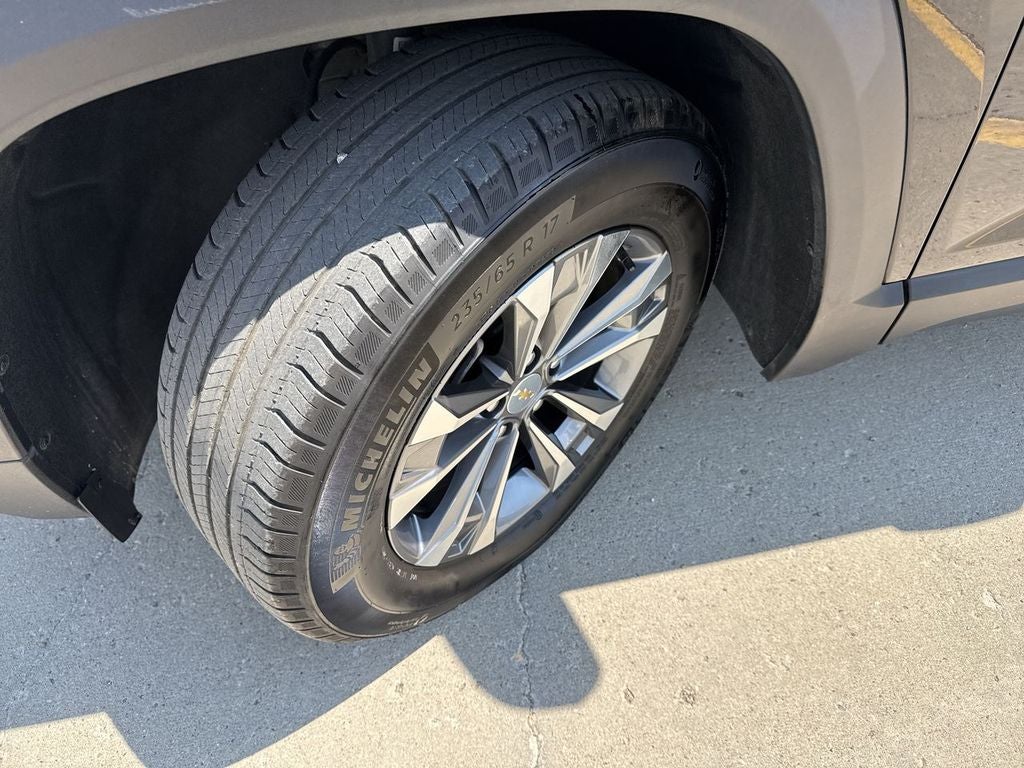 2025 Chevrolet Equinox AWD LT