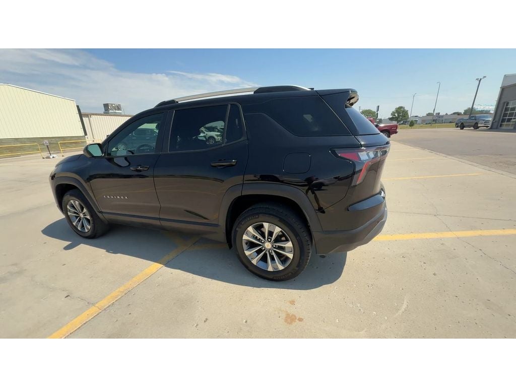 2025 Chevrolet Equinox AWD LT