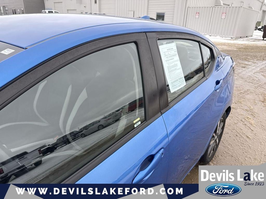2021 Nissan Versa SV