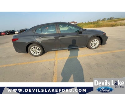 2025 Toyota Camry Hybrid LE