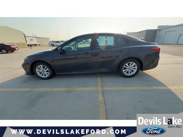 2025 Toyota Camry Hybrid LE