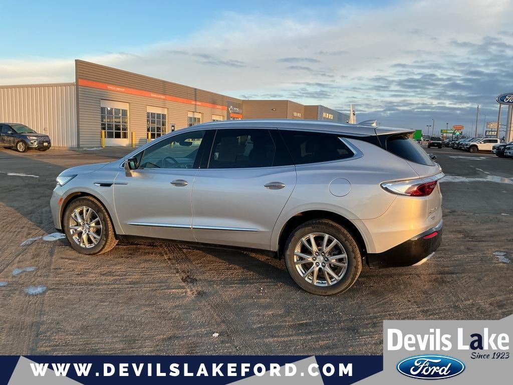 2022 Buick Enclave Premium