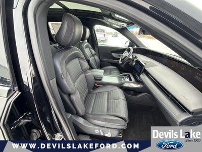 2024 Lincoln Nautilus Reserve