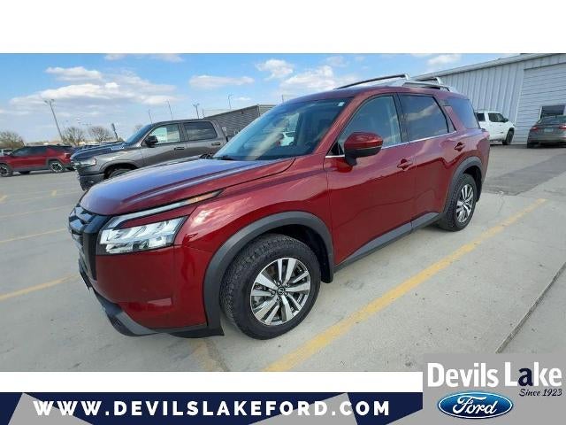 2022 Nissan Pathfinder SL